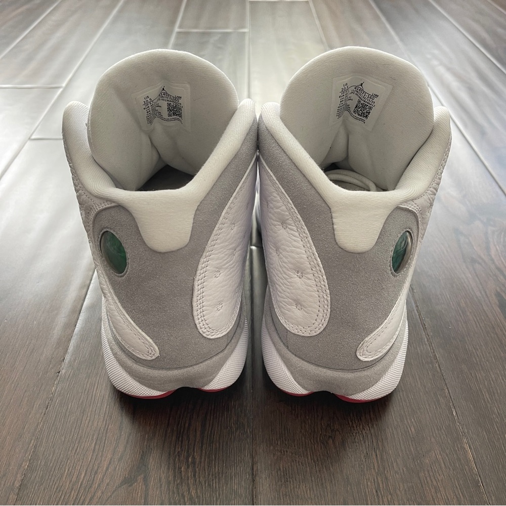 Nike Air Jordan 13 Retro Wolf Grey Men’s 10.5 - Picture 4 of 13